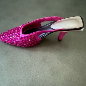 Just the Right Shoe, Item 25227, Midori Magenta, Artist’s Edition, Circa 2002